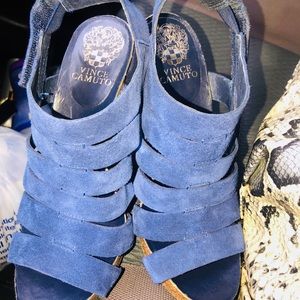 Vince camuto heels size 7
